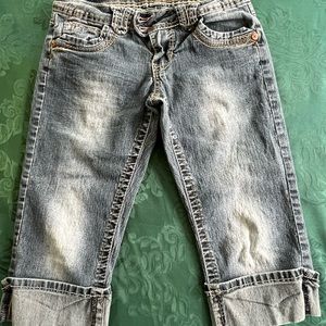 Angel Capri preowned size 5